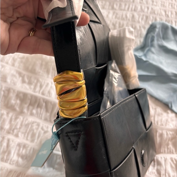 Tiffany & Fred Black Woven Leather Basket Weave Purse - Picture 6 of 9